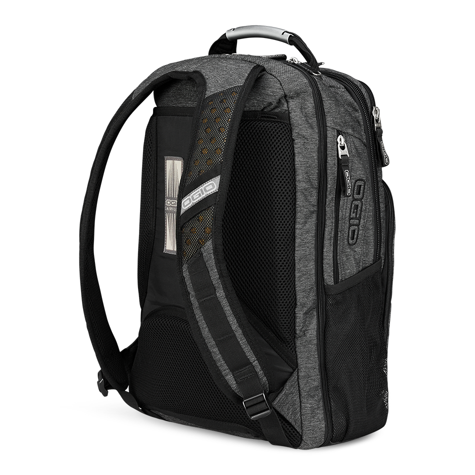 axle laptop backpack