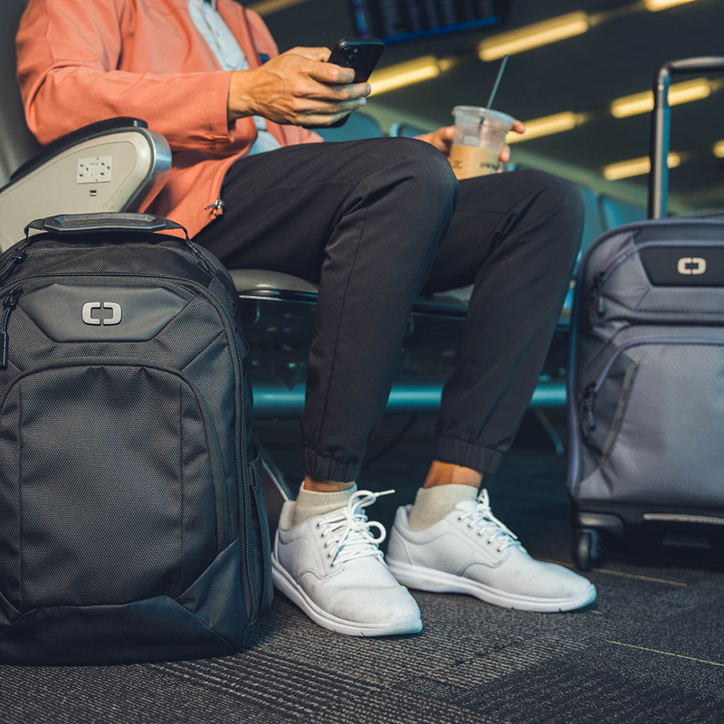 Renegade 22" 4-Wheel Travel Bag - View 10